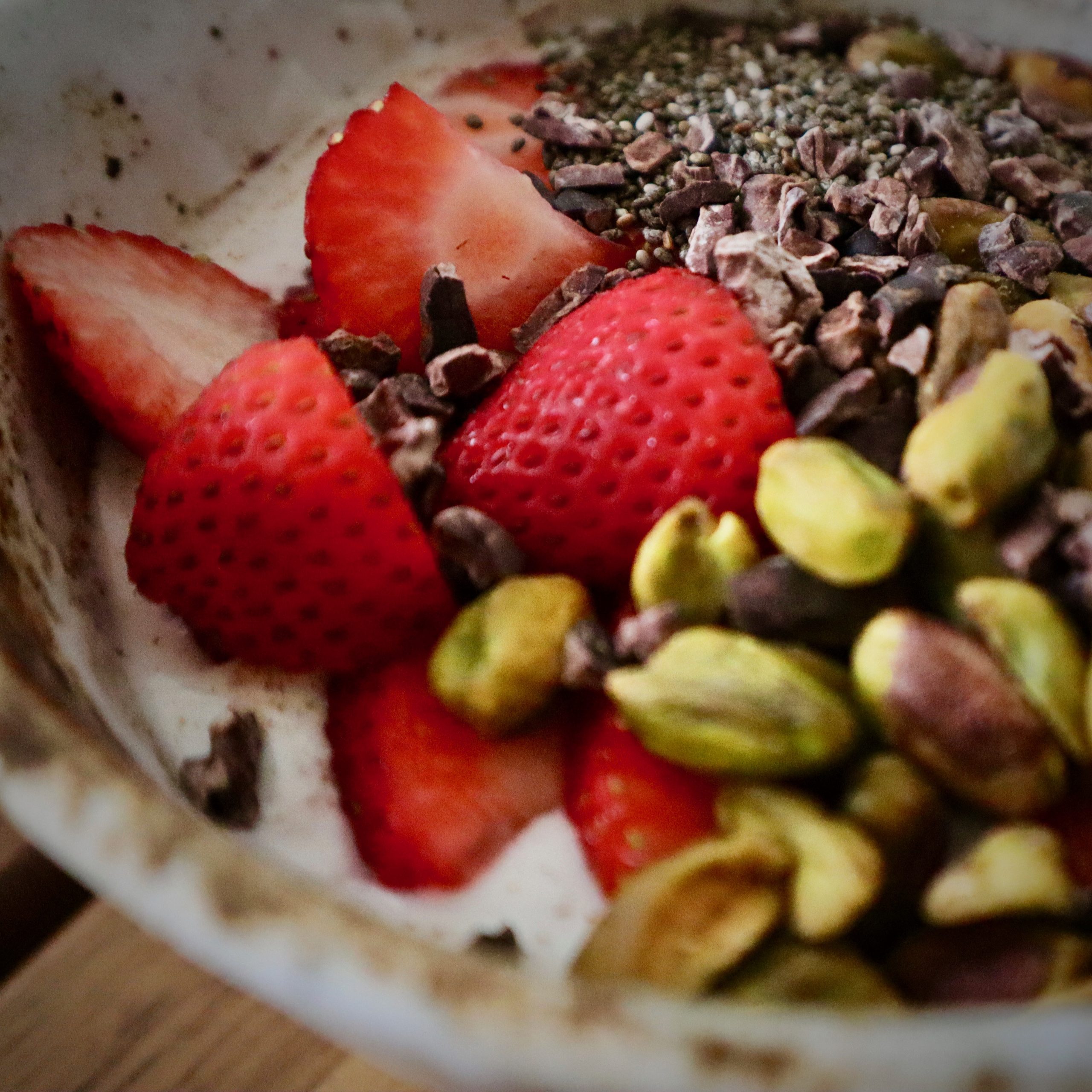 forager cashew milk yogurt bowl